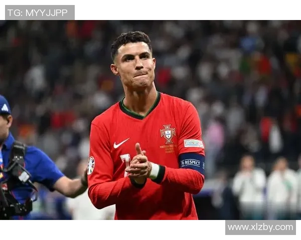 2025年现役足球十大球星排名揭晓 谁能称霸世界足坛 2025年现役足球十大球星排名揭晓 谁能称霸世界足坛