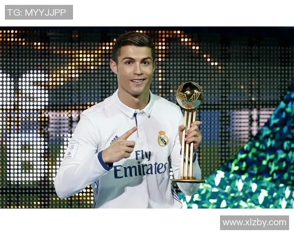 C罗引领的十大足球定位球大师与经典瞬间回顾 C罗引领的十大足球定位球大师与经典瞬间回顾