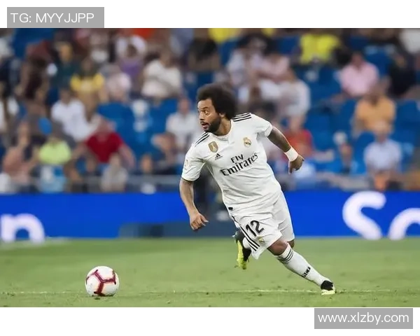 三十岁才成名的足球传奇人物如何突破自我成为世界巨星 三十岁才成名的足球传奇人物如何突破自我成为世界巨星