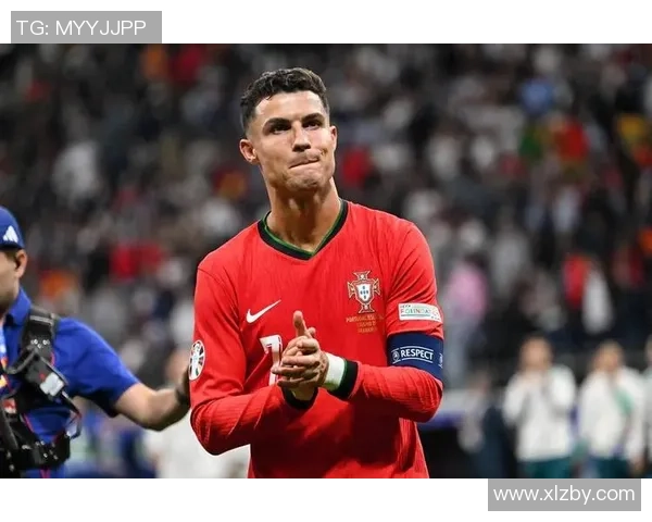 世界足球巨星的崛起与挑战解析聚焦梅西C罗和新一代球员的成长轨迹